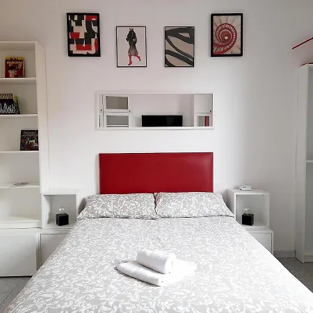 Bologna Homestay Bed & Breakfast *